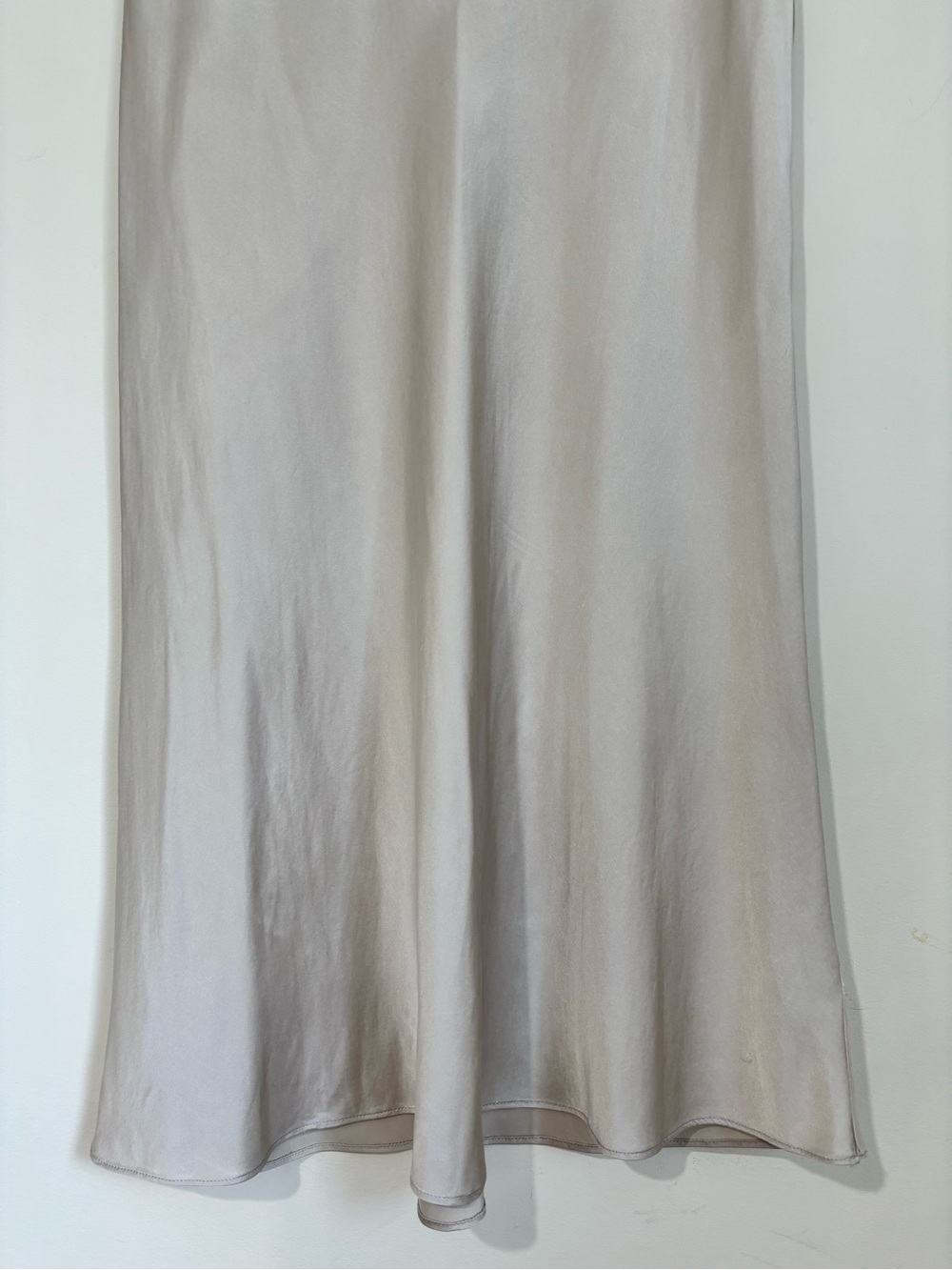 Quince Luxury Modern Feminine 100% Silk Champagne Satin Pull On Midi Skirt Sz M - Picture 9 of 16
